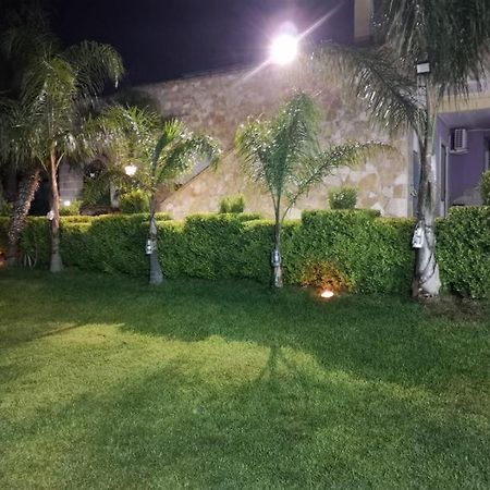 Villa Girasole モンテローニ・ディ・レッチェ エクステリア 写真
