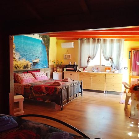 Villa Girasole モンテローニ・ディ・レッチェ エクステリア 写真