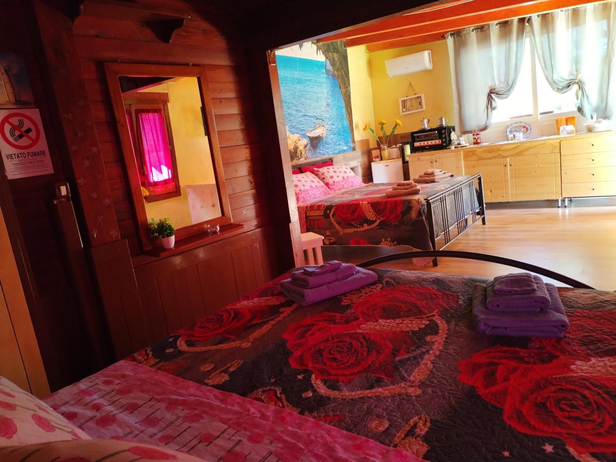 Villa Girasole モンテローニ・ディ・レッチェ エクステリア 写真